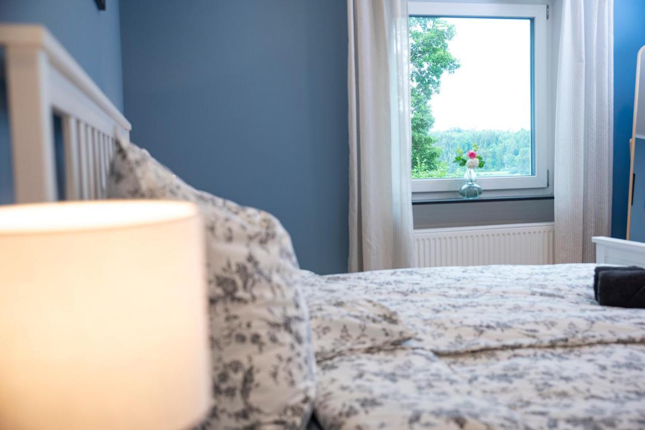 Moderne Wohnung Im Gruenen Mit Privatem Garten Donaueschingen Exteriér fotografie